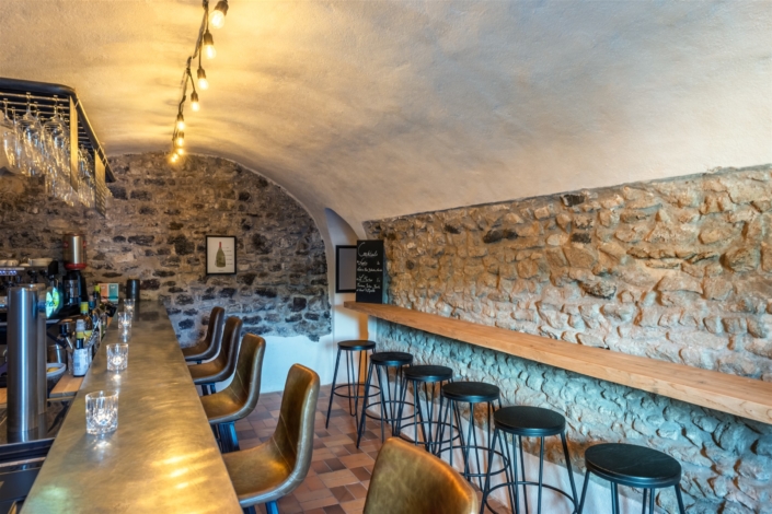 Restaurant Momento à Bué en Sancerre par Virginie Vaudenay décoratrice UFDI Couleur de vie Bué en Sancerre dans le Cher (18)